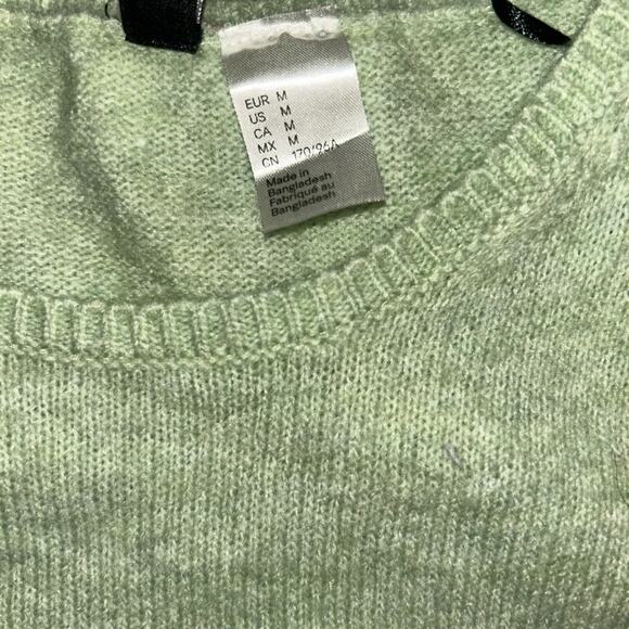 H&M Heavy Knitwear Size Medium - Picture 2 of 4
